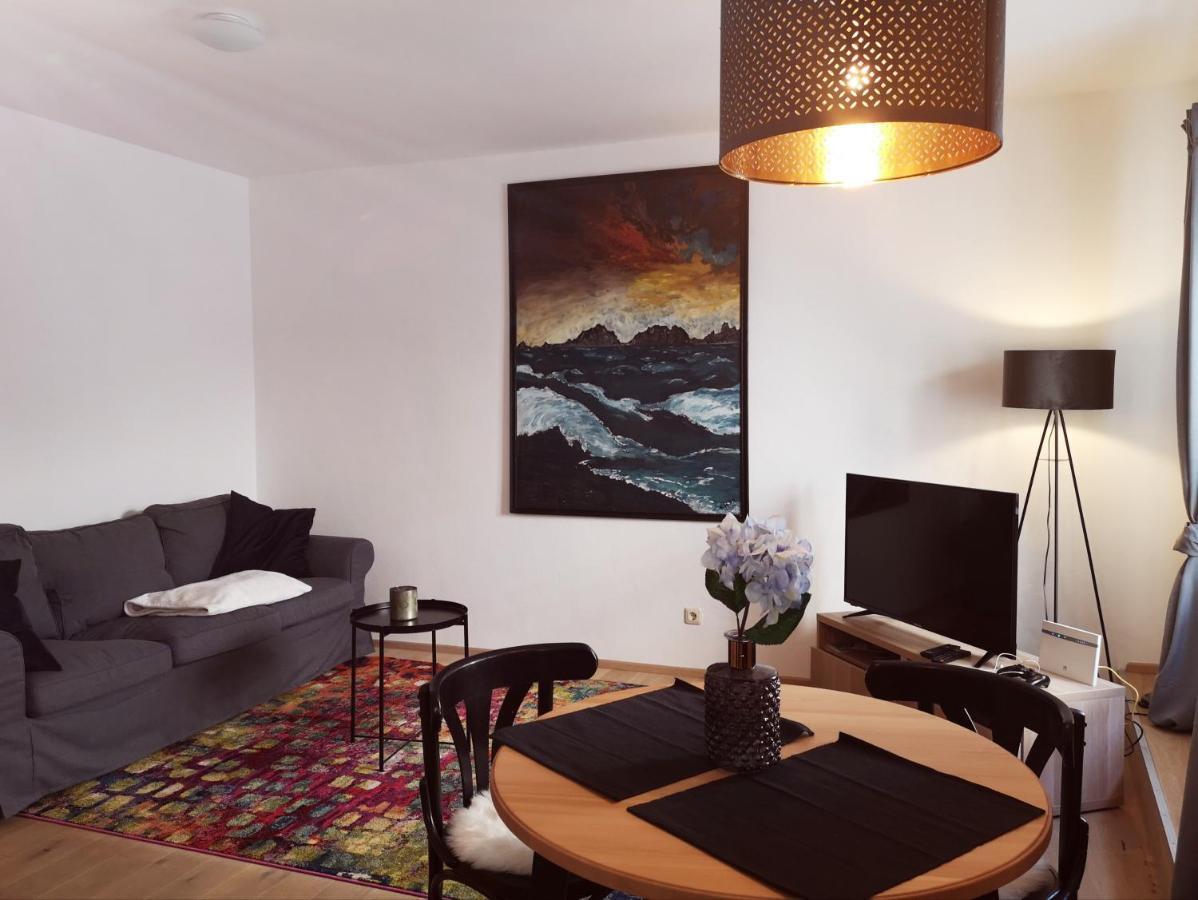 Susas Charming Places Gmunden Exteriör bild