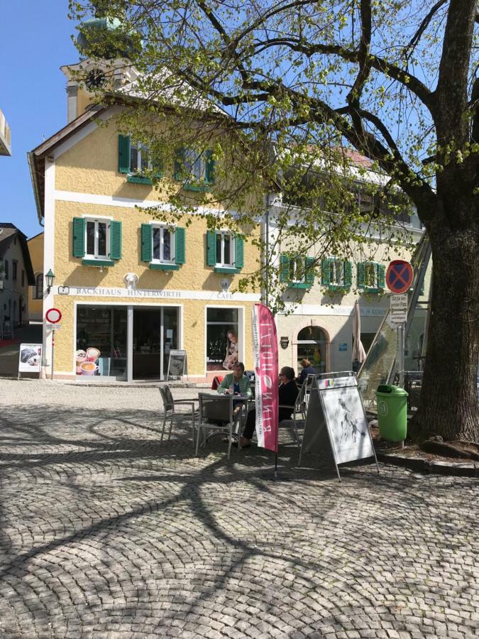 Susas Charming Places Gmunden Exteriör bild